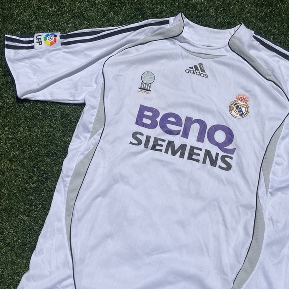 VTG 00’s Van Nistelrooy Real Madrid Jersey - Picture 4 of 7